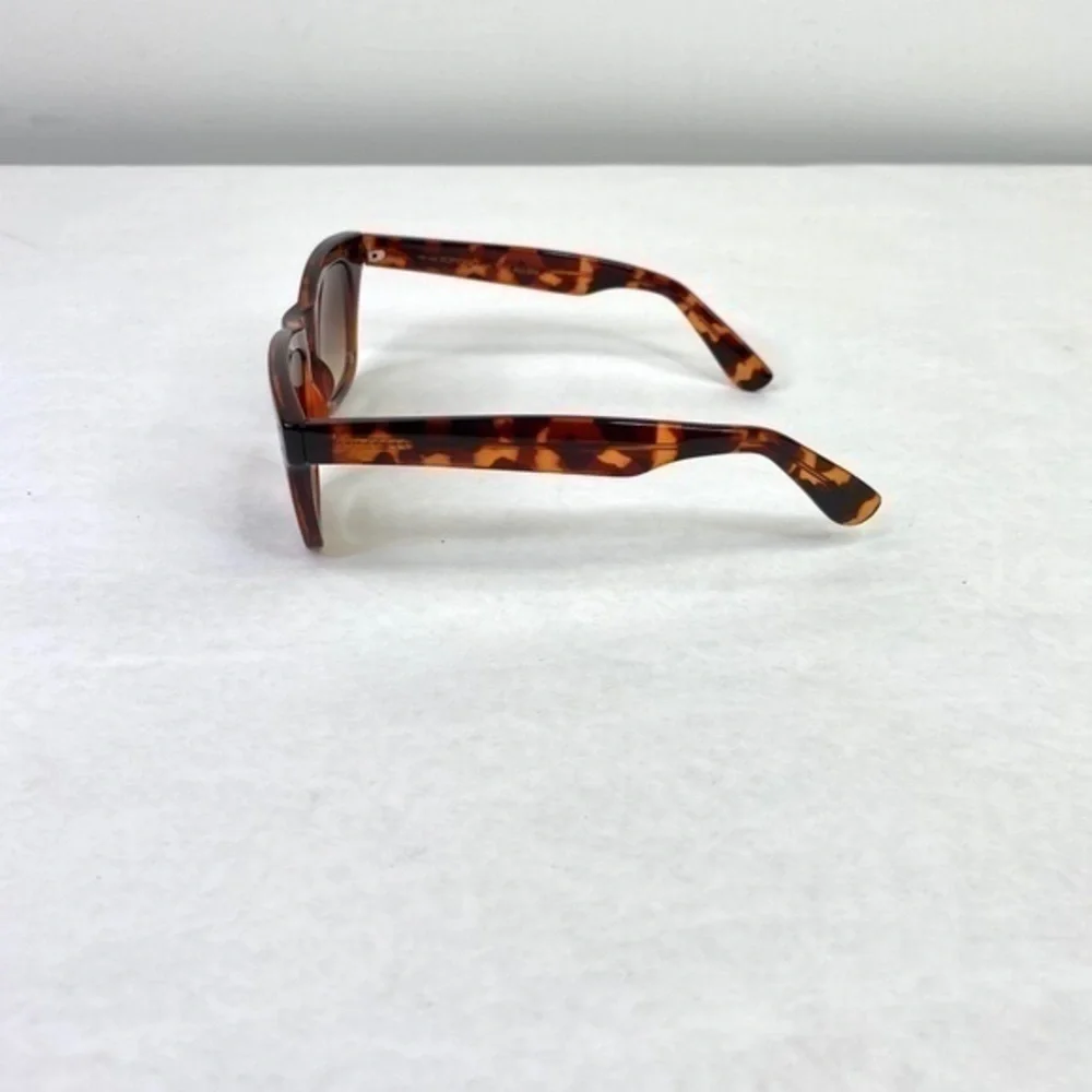 KOMONO Allen Tortoise Sunglasses (NEW) brown wayfarer